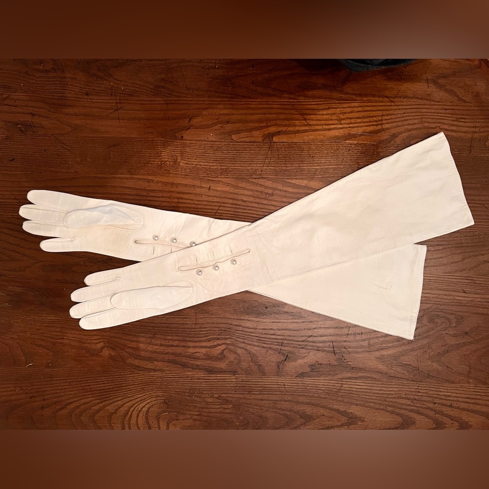Vintage 1950s Leather Opera Gloves